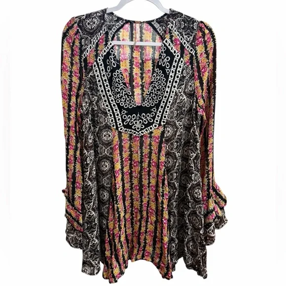 FREE PEOPLE Falling Into You Tunic Top Size Small Embroidered Ruffle Cuff Flowy - Picture 3 of 11